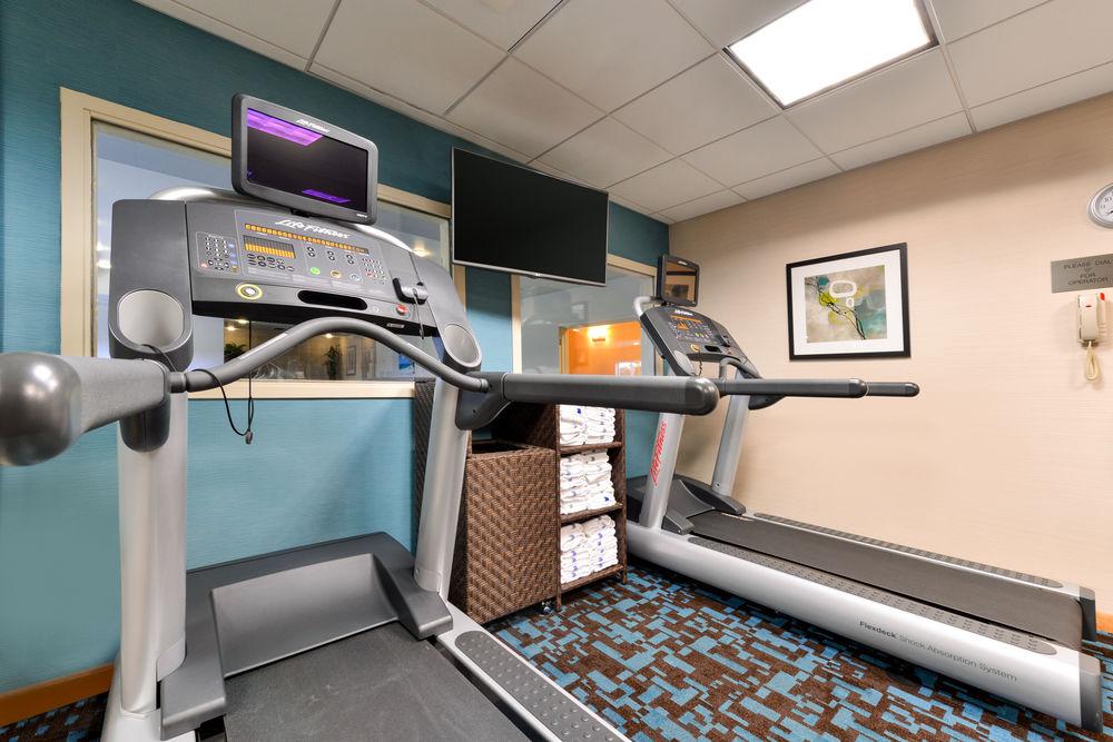 Fairfield Inn And Suites By Marriott Elk Grove Bagian luar foto