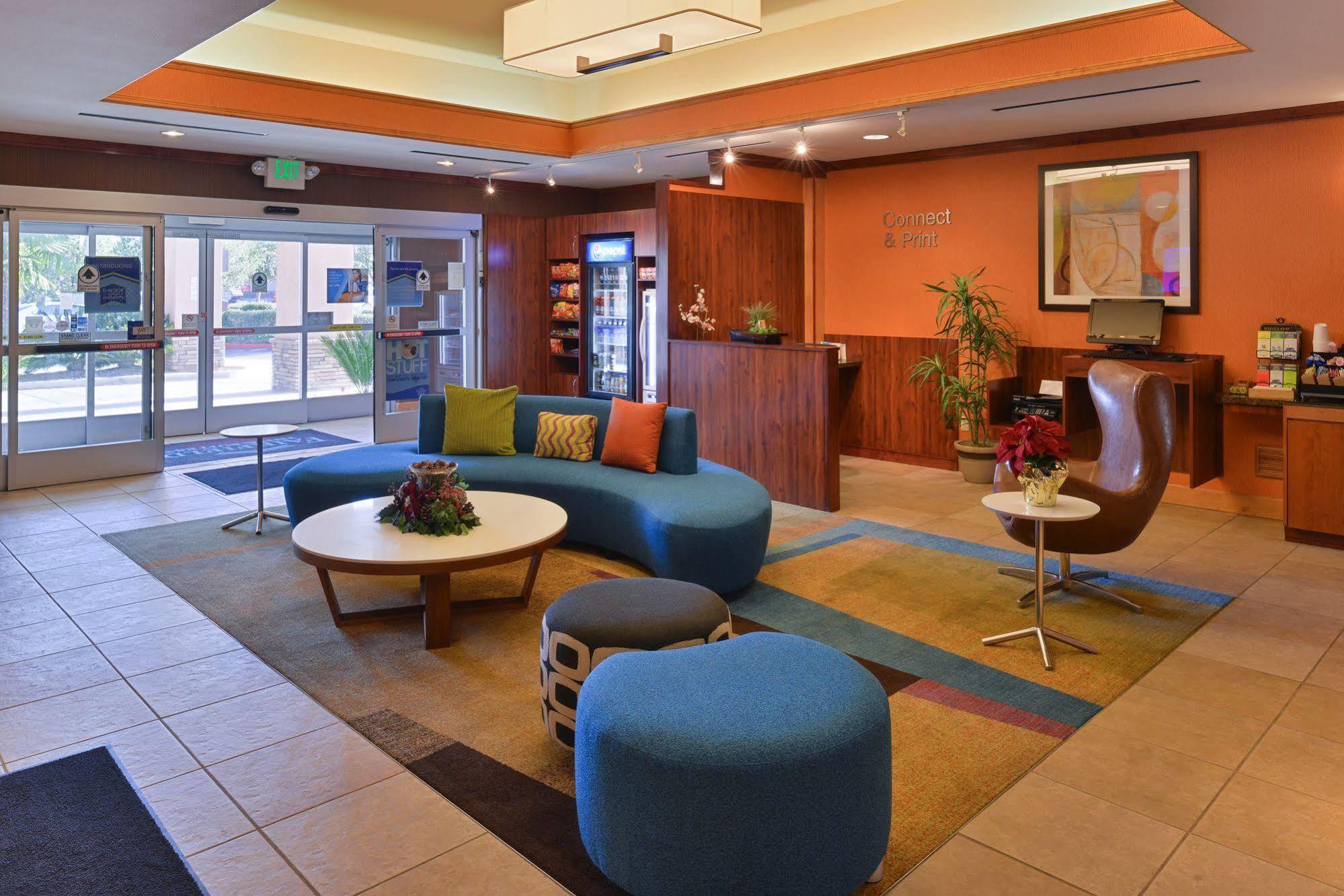 Fairfield Inn And Suites By Marriott Elk Grove Bagian luar foto