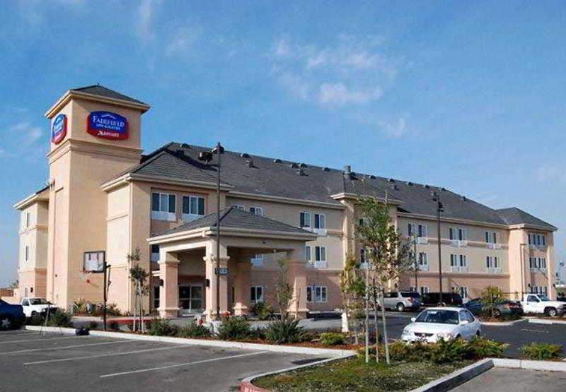 Fairfield Inn And Suites By Marriott Elk Grove Bagian luar foto